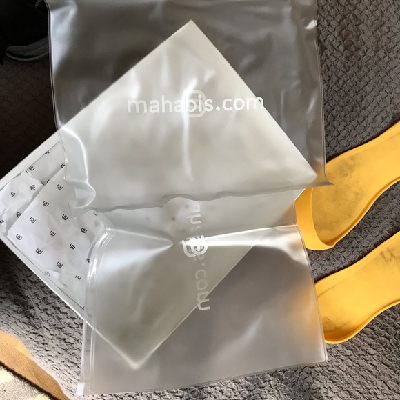 Mahabis grey slippers with grey and yellow changeable souls. EUC - Picture 9 of 11